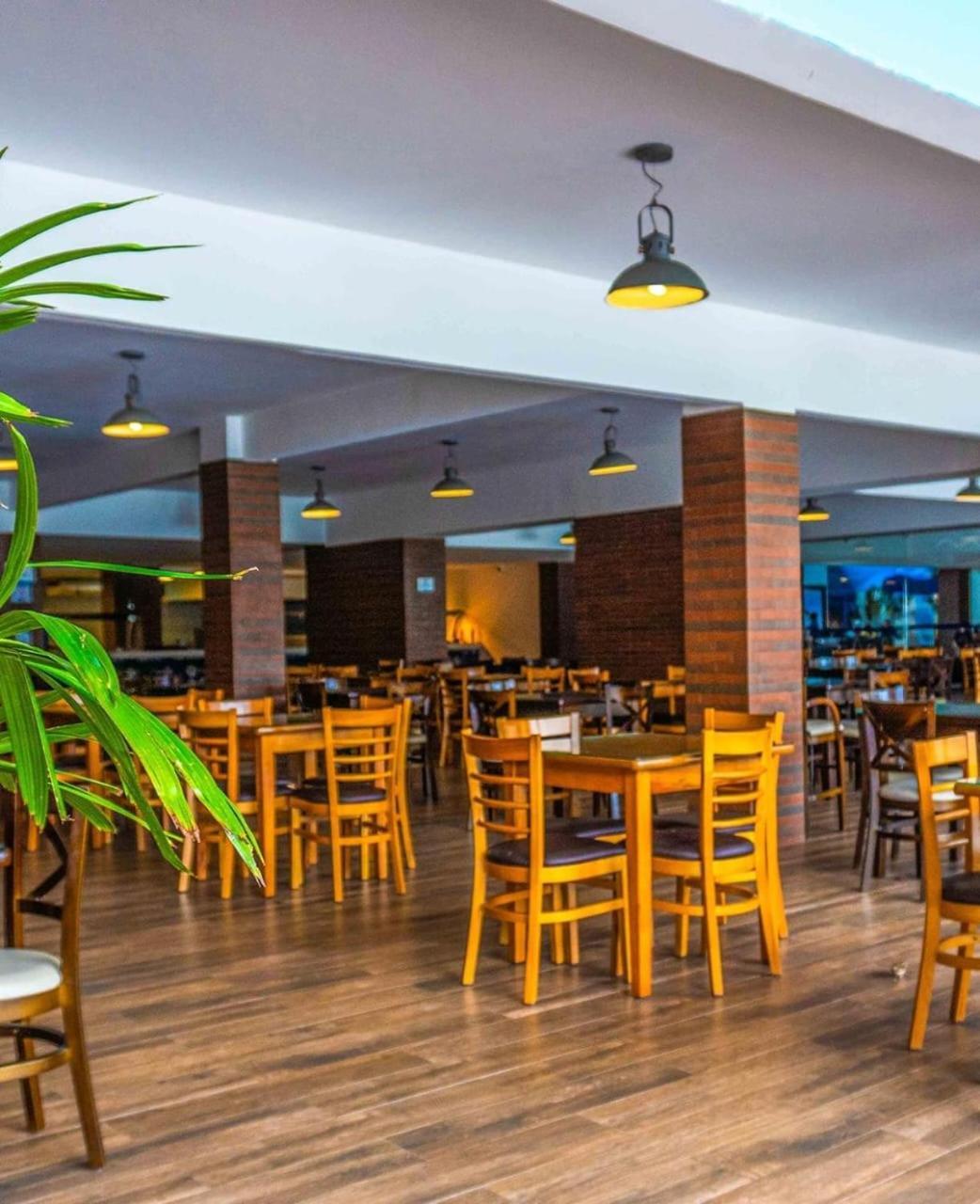 Nauticomar & Club Resort 4*
